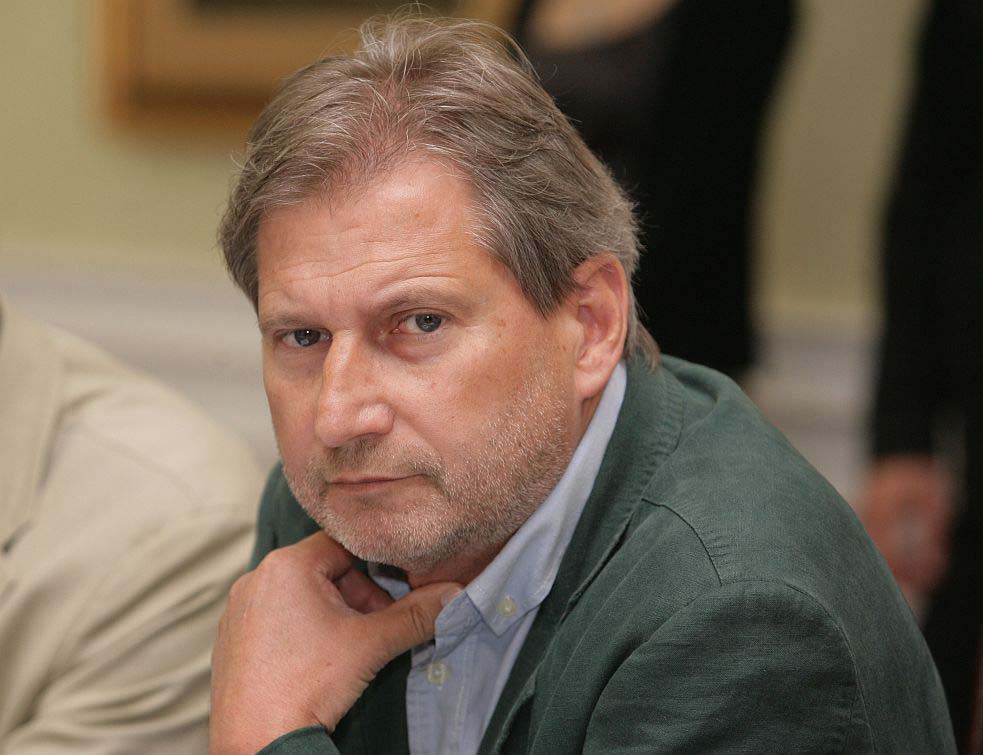 Јоханес ШАМАР РЕАЛНОСТИ Хан: Не желимо ПРОБЛЕМ КОСОВА у Европској унији, Србија то мора сама да реши